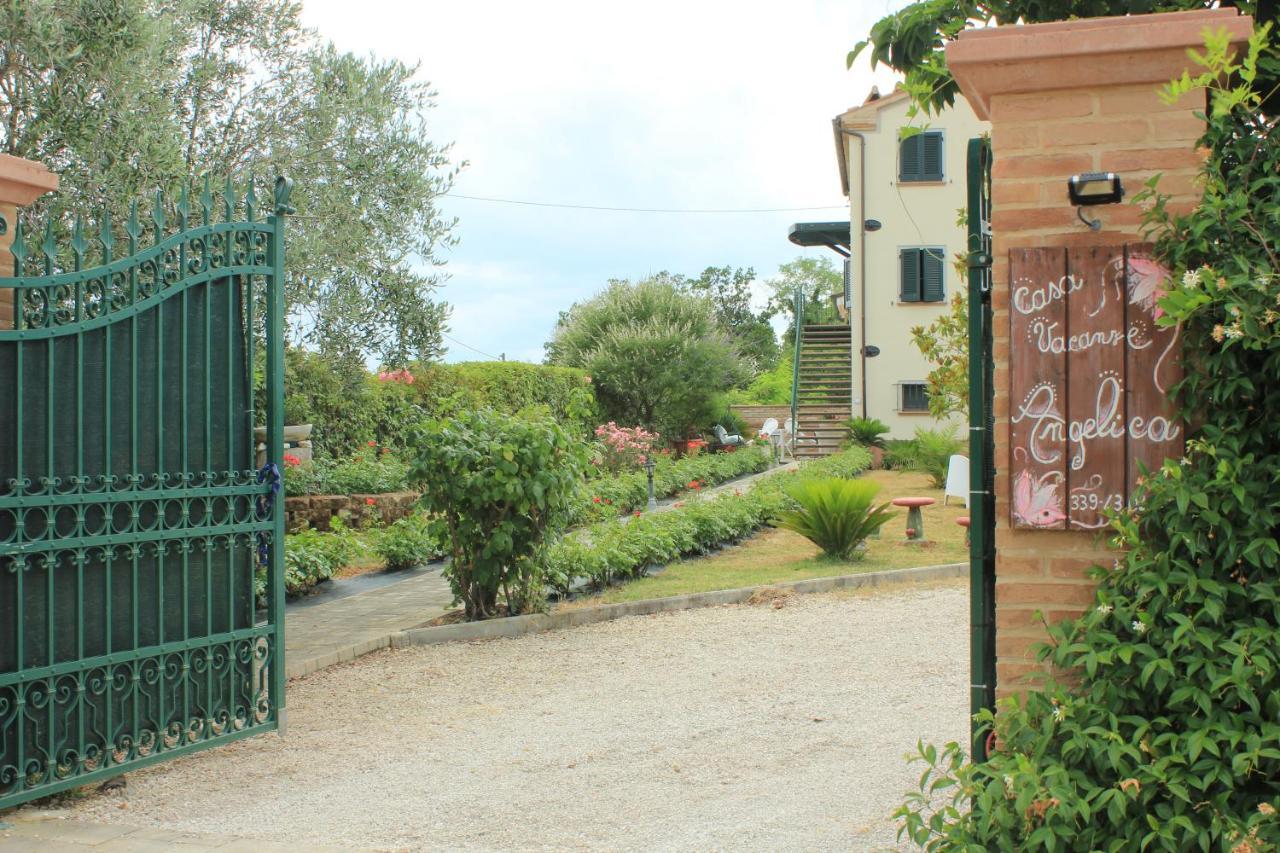 Casa Vacanze Angelica Ostra Vetere Екстер'єр фото