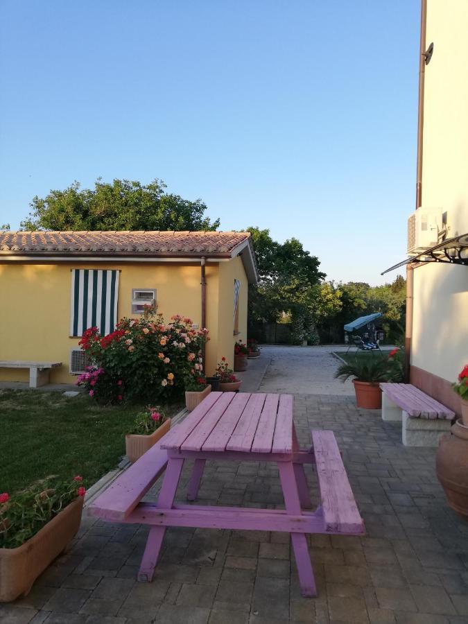 Casa Vacanze Angelica Ostra Vetere Екстер'єр фото