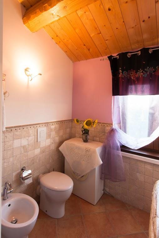Casa Vacanze Angelica Ostra Vetere Екстер'єр фото
