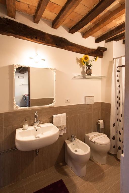 Casa Vacanze Angelica Ostra Vetere Екстер'єр фото