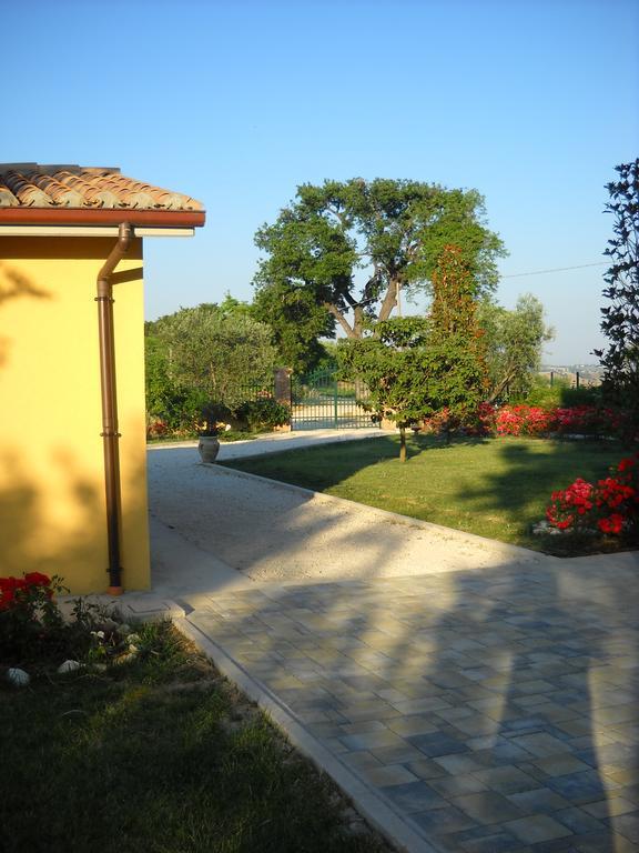 Casa Vacanze Angelica Ostra Vetere Екстер'єр фото